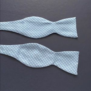 Vineyard Vines Bow Tie
